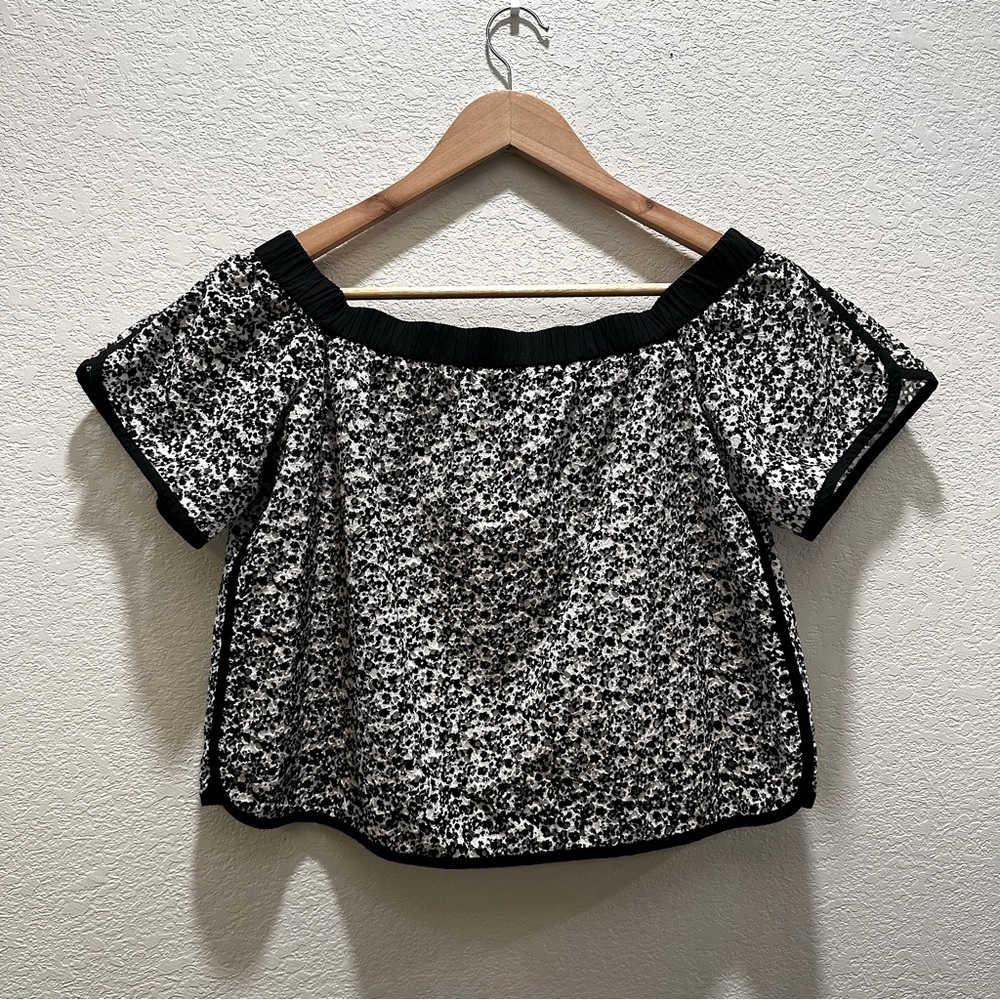 Rag & Bone | Wide Neck | Black & White Floral Overlay | Small